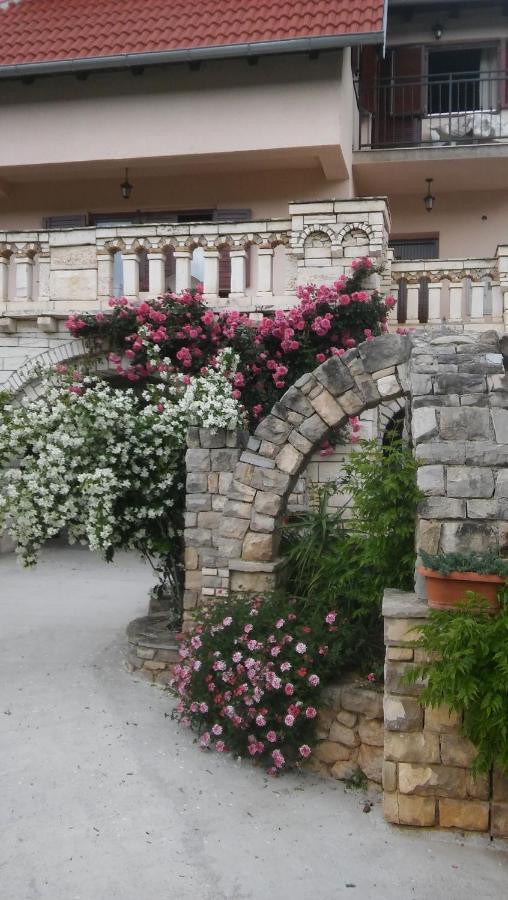 Ruza Apartamento Skradin Exterior foto