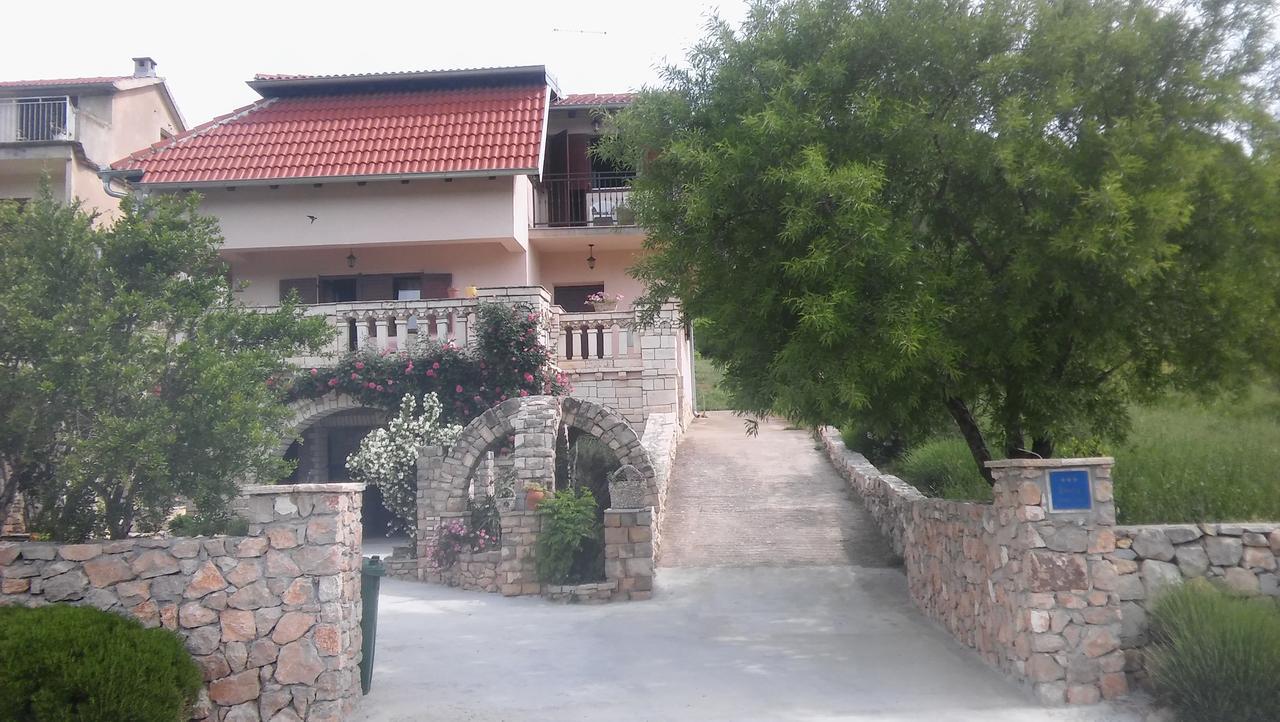 Ruza Apartamento Skradin Exterior foto